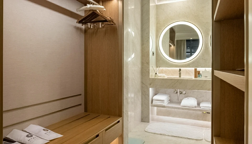 هتل حیات ریجنسی ازمیر ایستینیه پارک